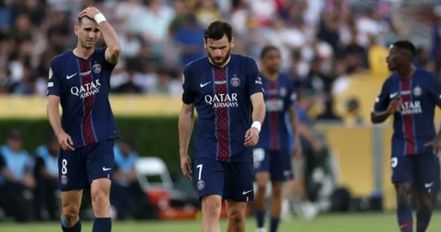 Lens thông báo sẽ không thay đổi lịch thi đấu chính thức của đội ở Ligue 1