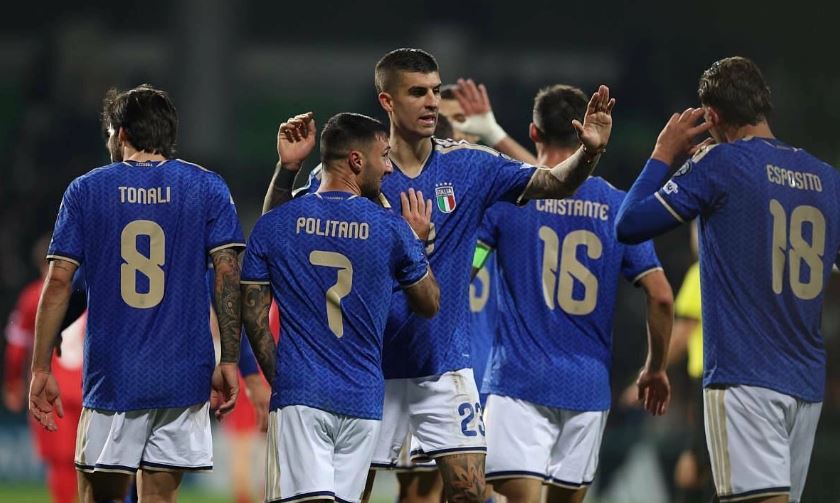 Italy vắng mặt ở World Cup cảnh áo hệ thống bóng đá đang suy yếu 