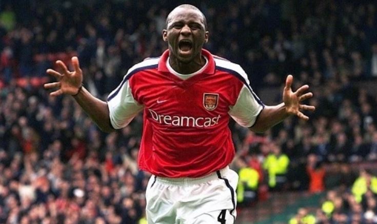 Phi vụ cựu tiền vệ Arsenal nổi loạn xoay quanh Patrick Vieira